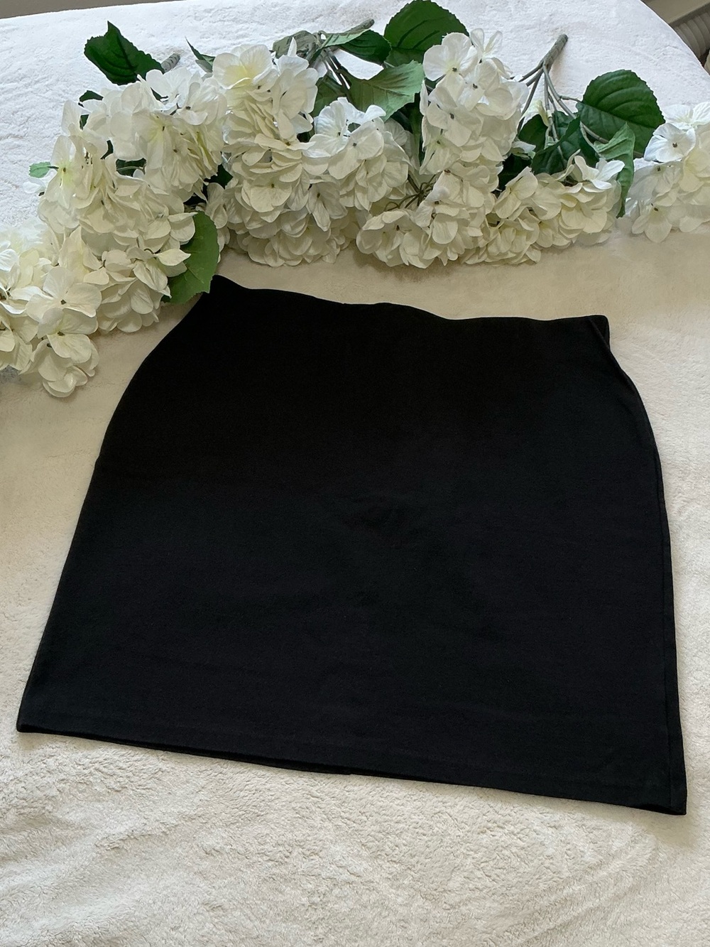 Old Navy Black Stretch Mini Skirt